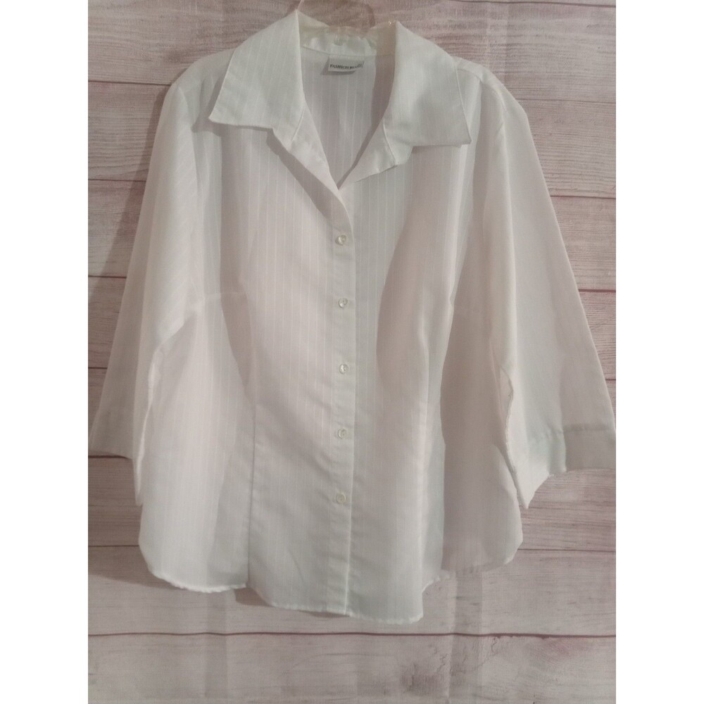 Fashion Bug Top Size XL White Blue Striped Button Up Front 3/4 Sleeve Casual
